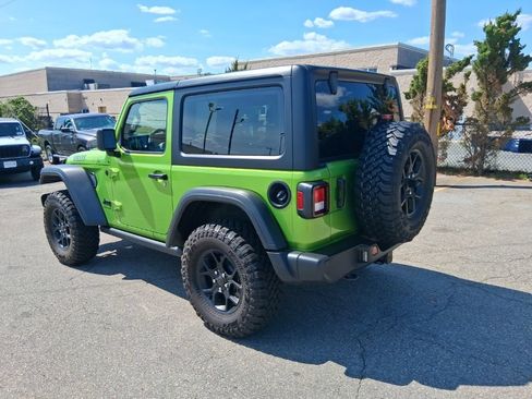 Certified 2025 Jeep Wrangler Sport AWD/4WD image 12