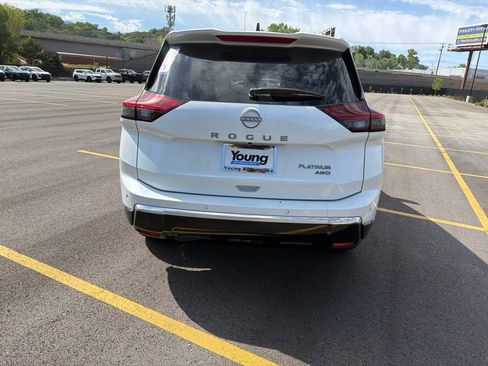 New 2026 Nissan Rogue Platinum w/ Platinum Premium Package AWD/4WD image 5