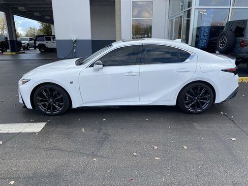 Used 2024 Lexus IS 300 F Sport image 7