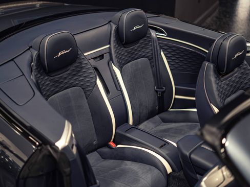 Used 2025 Bentley Continental GT Speed AWD/4WD image 52
