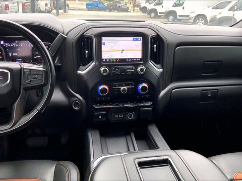 Used 2020 GMC Sierra 1500 AT4 w/ AT4 Premium Package image 7