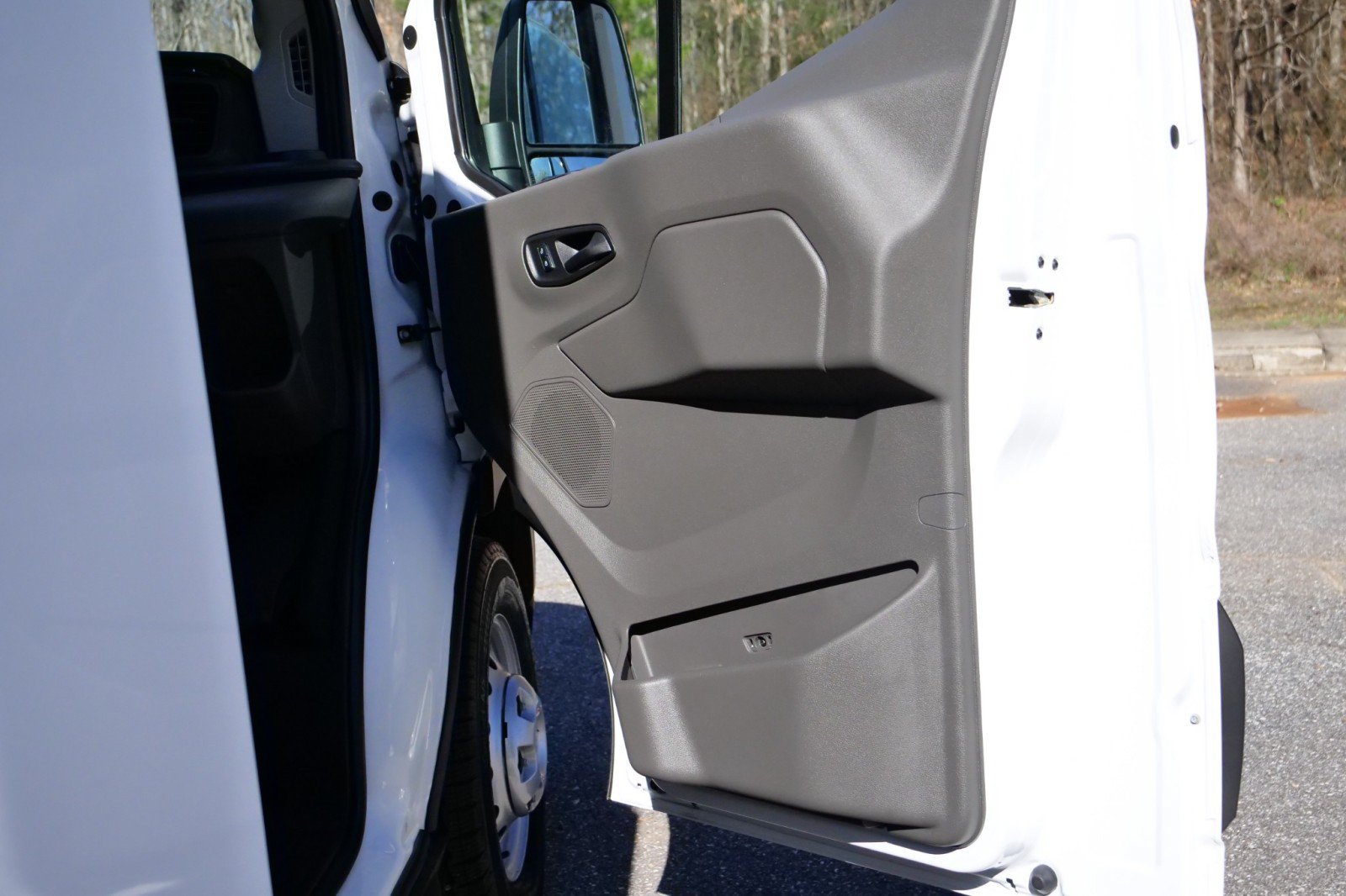 Used 2024 Ford Transit 350 AWD w/ Exterior Upgrade Package image 34