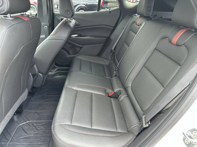 Used 2025 Chevrolet Trax RS w/ Driver Confidence Package FWD image 26