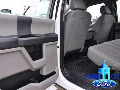 Used 2022 Ford F250 XL w/ Power Equipment Group AWD/4WD image 13