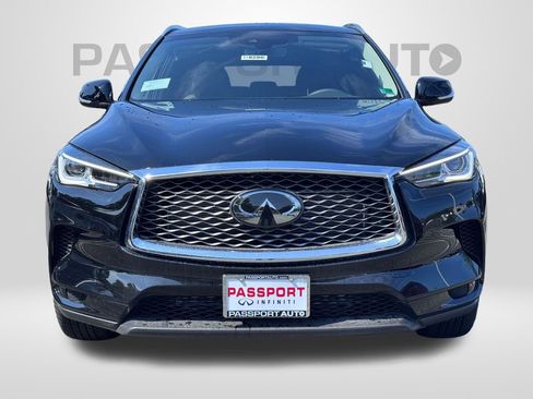 New 2025 INFINITI QX50 Luxe image 2