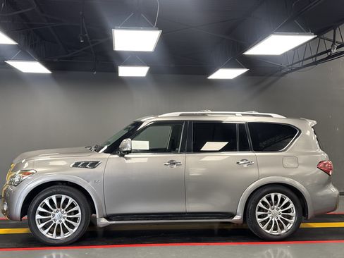 Used 2014 INFINITI QX80 4WD image 3