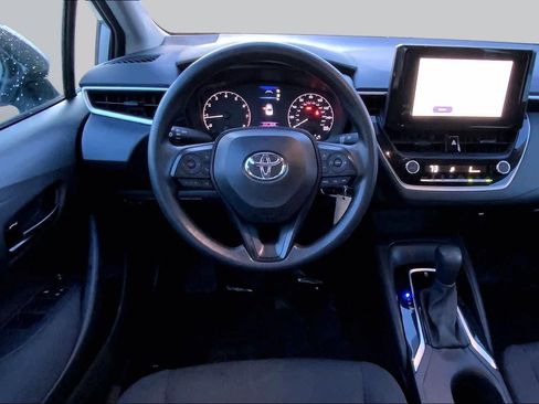 Used 2024 Toyota Corolla LE FWD image 6
