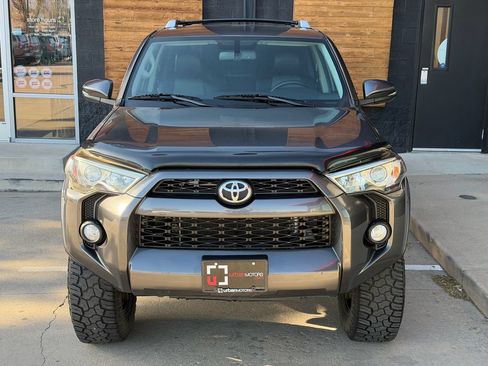 Used 2018 Toyota 4Runner SR5 Premium AWD/4WD image 8