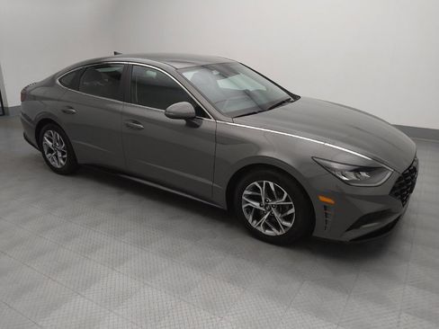 Used 2023 Hyundai Sonata SEL image 11