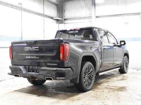 Used 2022 GMC Sierra 1500 Denali Ultimate image 25