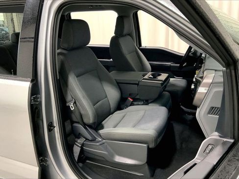 Used 2025 Ford F150 XLT w/ Equipment Group 301A Standard AWD/4WD image 16