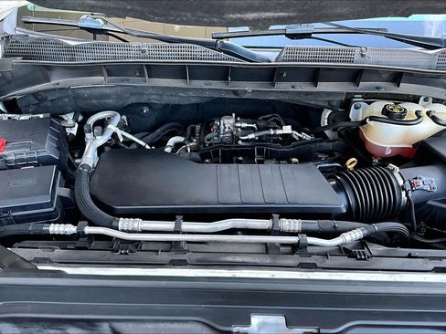 Used 2020 GMC Sierra 1500 Elevation RWD image 32