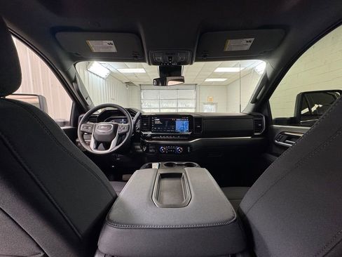 Used 2026 GMC Sierra 3500 SLE w/ Preferred Package image 20