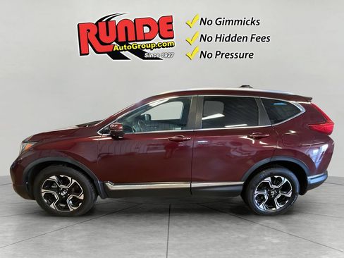Used 2018 Honda CR-V Touring image 3