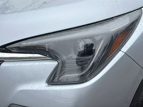 Certified 2023 Subaru Ascent Limited w/ Technology Package image 8