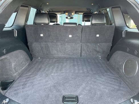 Used 2018 Jeep Grand Cherokee Altitude image 39