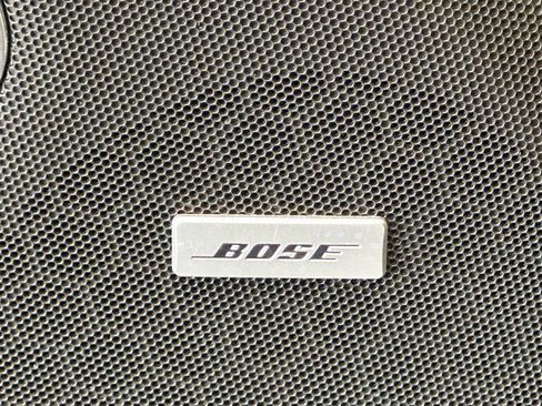 Used 2022 Chevrolet Tahoe LT w/ LT Signature Package image 4