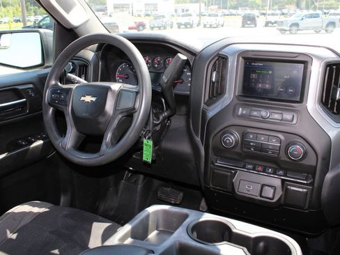 Used 2020 Chevrolet Silverado 1500 W/T w/ WT Fleet Convenience Package AWD/4WD image 9