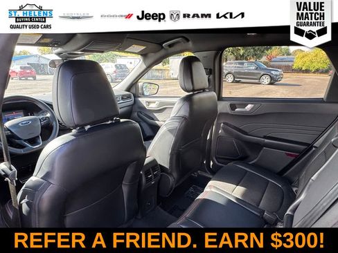 Used 2023 Ford Escape ST-Line w/ Cold Weather Package image 32