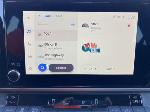 Certified 2026 Toyota Camry SE image 12