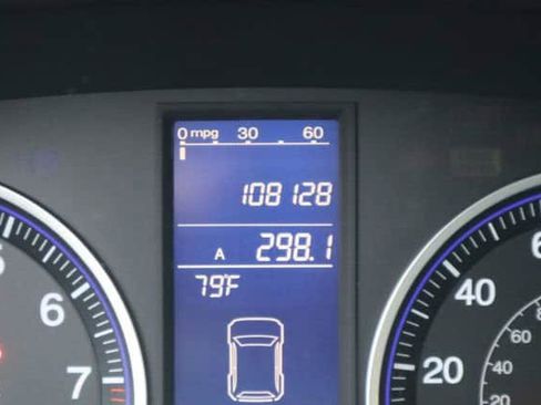Used 2011 Honda CR-V EX-L image 10