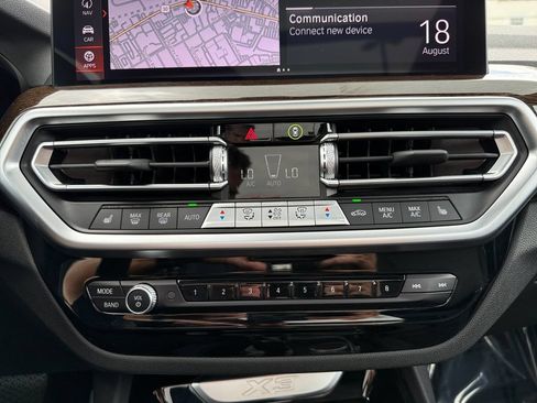 Used 2024 BMW X3 xDrive30i w/ Premium Package AWD/4WD image 28