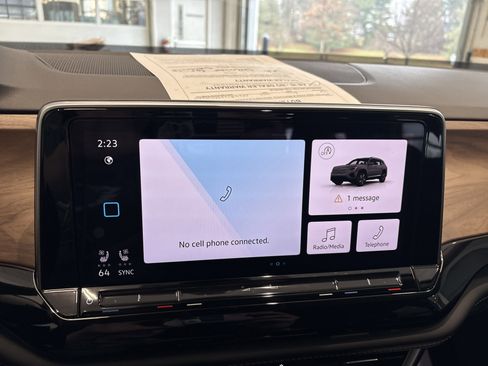 Certified 2024 Volkswagen Atlas SE image 29