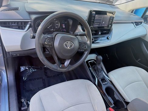 Used 2022 Toyota Corolla L FWD image 5