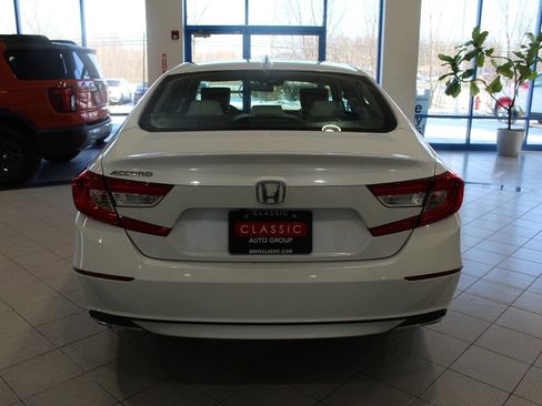 Used 2021 Honda Accord LX image 6