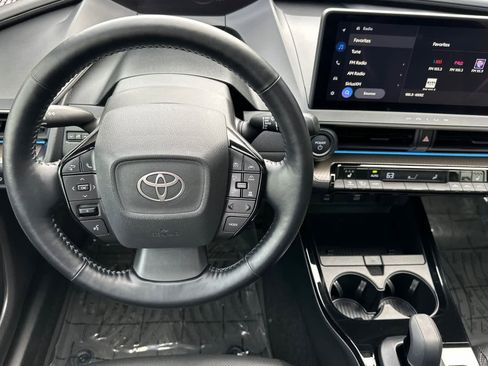 Used 2024 Toyota Prius XLE AWD/4WD image 14