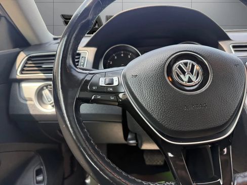 Used 2019 Volkswagen Passat 2.0T Wolfsburg FWD image 25
