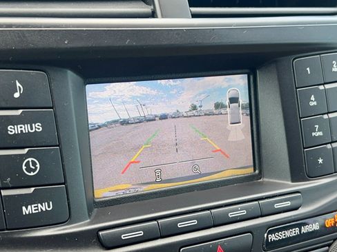 Used 2017 Ford Explorer XLT FWD image 15