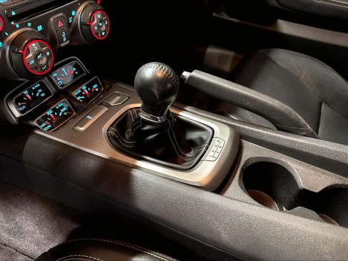 Used 2010 Chevrolet Camaro SS w/ RS Package RWD image 18