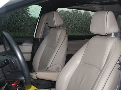 Used 2022 Honda Odyssey Elite image 13