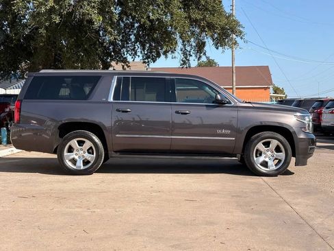 Used 2017 Chevrolet Suburban LT w/ Texas Edition Package RWD image 2