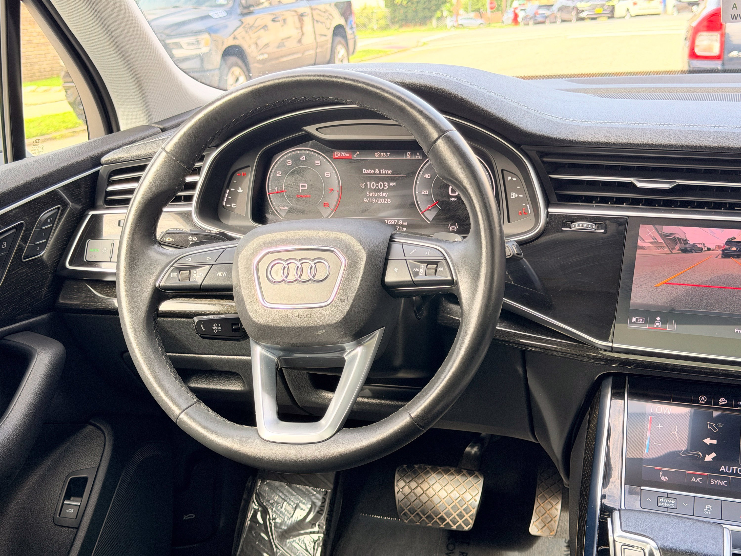 Used 2023 Audi Q7 2.0T Premium w/ Convenience Package AWD/4WD image 30