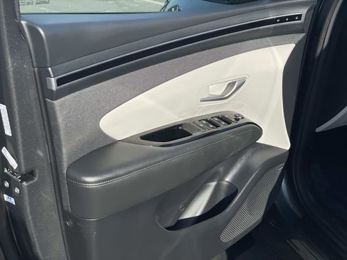 Certified 2023 Hyundai Tucson Limited image 19