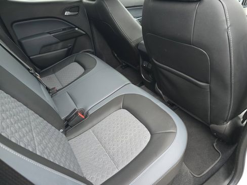 Used 2021 Chevrolet Colorado Z71 image 11