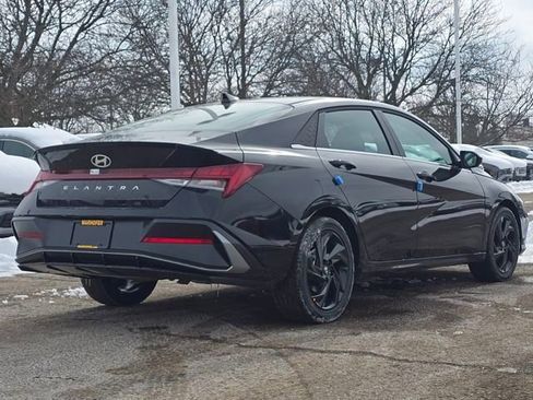 New 2026 Hyundai Elantra SEL Sport image 21