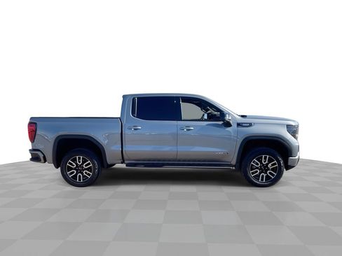 Used 2025 GMC Sierra 1500 AT4 w/ AT4 Premium Package image 9
