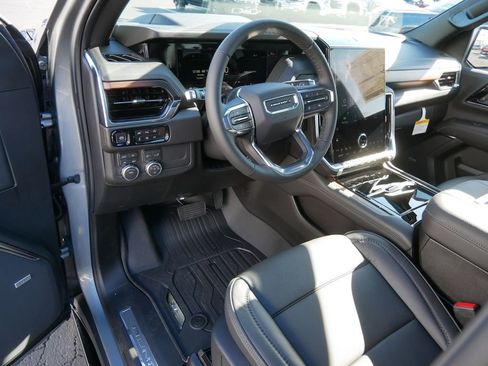 New 2026 GMC Yukon XL Denali w/ Sun & Power Step Package image 7