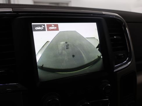 Used 2018 RAM 3500 Laramie image 17