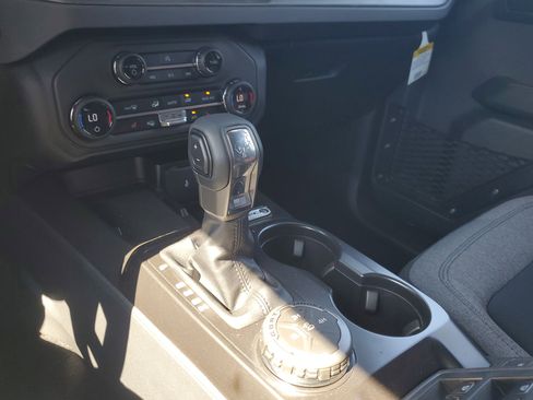 New 2025 Ford Bronco Big Bend image 19