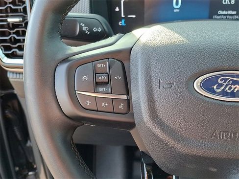 Used 2025 Ford Ranger XLT w/ Advanced Towing Package image 21