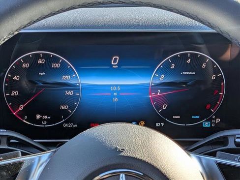 New 2026 Mercedes-Benz GLC 300 image 11