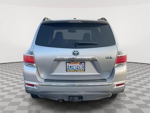 Used 2013 Toyota Highlander Limited image 4