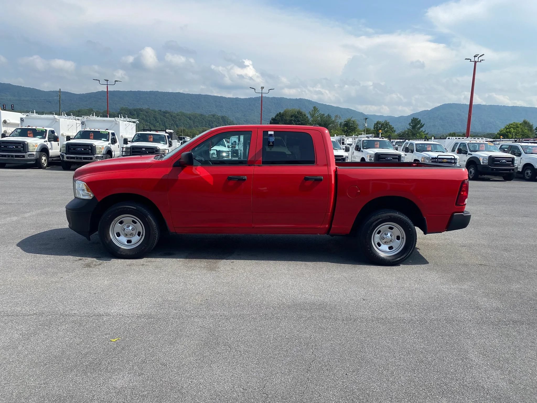 Used 2016 RAM 1500 Tradesman w/ Popular Equipment Group AWD/4WD image 5