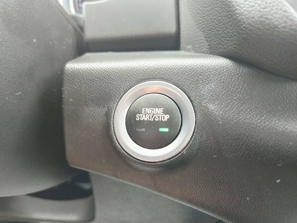 Used 2023 GMC Terrain SLE w/ Driver Convenience Package AWD/4WD image 30