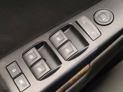 Used 2018 Chevrolet Tahoe LS w/ Max Trailering Package image 27