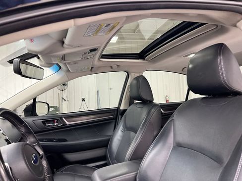 Used 2018 Subaru Legacy 3.6R Limited AWD/4WD image 19